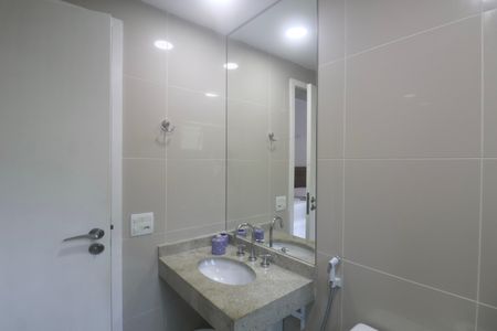 Apartamento para alugar com 158m², 3 quartos e 2 vagasBanheiro Suíte 