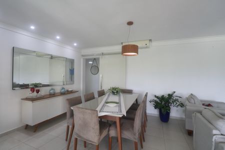 Apartamento para alugar com 158m², 3 quartos e 2 vagasSala