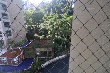 Apartamento para alugar com 158m², 3 quartos e 2 vagasVista