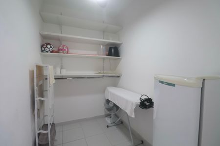 Apartamento para alugar com 158m², 3 quartos e 2 vagasQuarto de Serviço