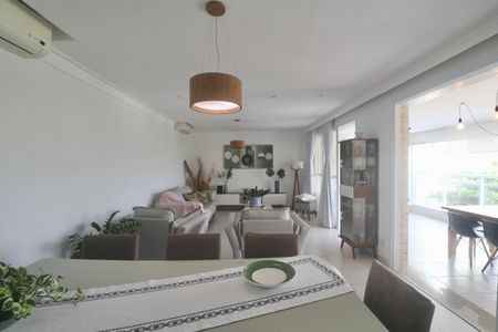 Apartamento para alugar com 158m², 3 quartos e 2 vagasSala