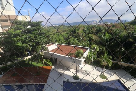 Apartamento para alugar com 158m², 3 quartos e 2 vagasVista