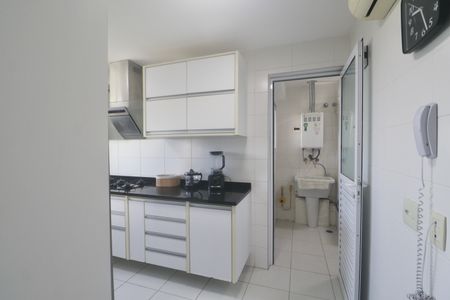 Apartamento para alugar com 158m², 3 quartos e 2 vagasCozinha