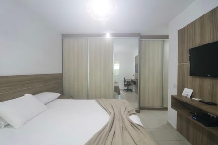 Apartamento para alugar com 158m², 3 quartos e 2 vagasSuíte