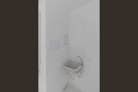 Sala/Cozinha/Área de Serviço  de apartamento para alugar com 2 quartos, 33m² em Vila Silvia, São Paulo