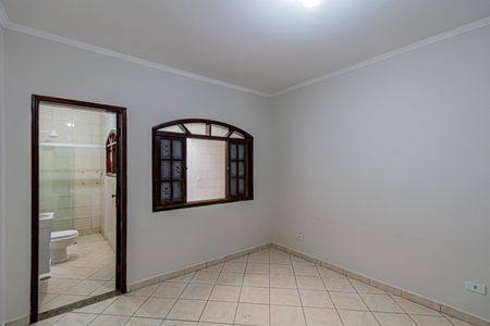 Casa para alugar com 105m², 2 quartos e 1 vaga Casa para alugar com 105m², 2 quartos e 1 vagaSuite