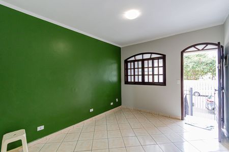 Casa para alugar com 105m², 2 quartos e 1 vaga Casa para alugar com 105m², 2 quartos e 1 vagaSala