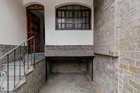 Casa para alugar com 105m², 2 quartos e 1 vaga Casa para alugar com 105m², 2 quartos e 1 vagaGaragem