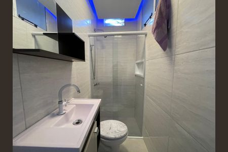 Casa à venda com 93m², 3 quartos e 1 vagaBanheiro 3