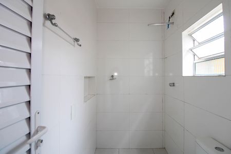 Casa para alugar com 68m², 2 quartos e sem vaga Casa para alugar com 68m², 2 quartos e sem vagaBanheiro