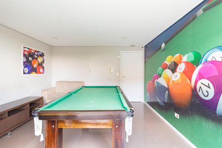 Apartamento para alugar com 55m², 2 quartos e 1 vaga Apartamento para alugar com 55m², 2 quartos e 1 vagaÁrea comum - Salão de jogos