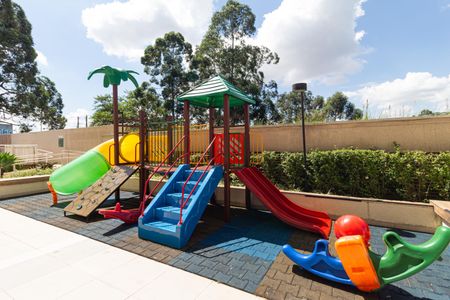 Apartamento para alugar com 55m², 2 quartos e 1 vaga Apartamento para alugar com 55m², 2 quartos e 1 vagaÁrea comum - Playground