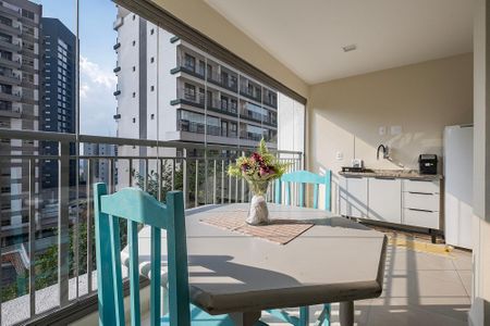 Varanda de apartamento à venda com 1 quarto, 40m² em Pompeia, São Paulo