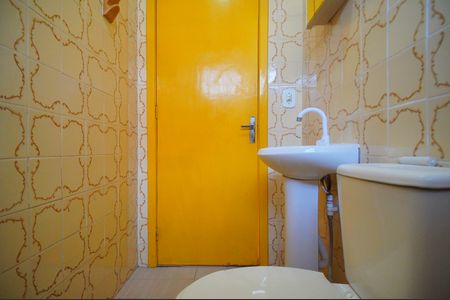 Banheiro de kitnet/studio à venda com 1 quarto, 28m² em Centro, São Leopoldo