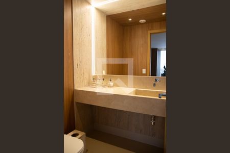 Apartamento para alugar com 187m², 3 quartos e 3 vagas Apartamento para alugar com 187m², 3 quartos e 3 vagasLavabo