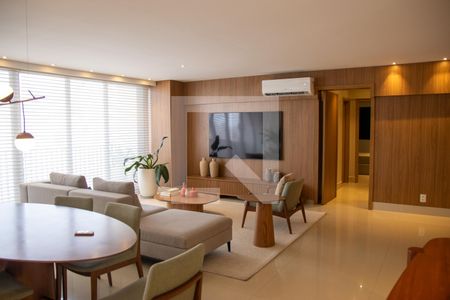 Apartamento para alugar com 187m², 3 quartos e 3 vagas Apartamento para alugar com 187m², 3 quartos e 3 vagasSala