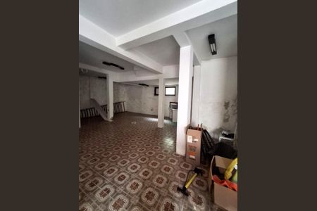 Casa à venda com 3 quartos, 538m² em Campestre, Santo André