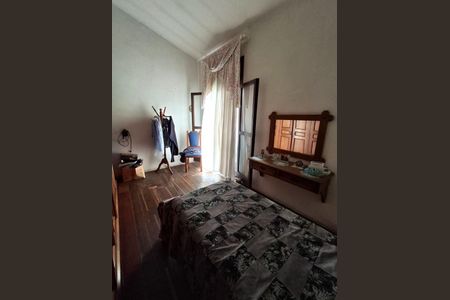 Casa à venda com 3 quartos, 538m² em Campestre, Santo André
