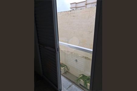 Casa à venda com 66m², 2 quartos e 2 vagas