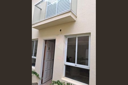 Casa à venda com 66m², 2 quartos e 2 vagas