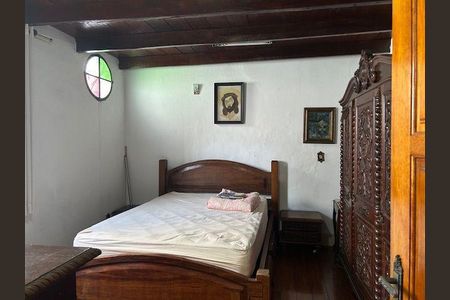 Casa à venda com 5 quartos, 231m² em Bela Vista, São Paulo