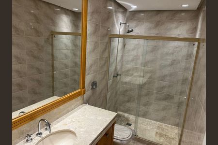 Apartamento à venda com 371m², 5 quartos e 5 vagas