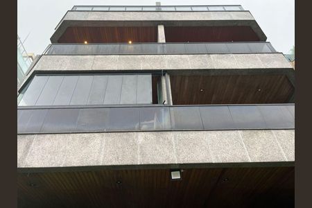 Apartamento à venda com 371m², 5 quartos e 5 vagas