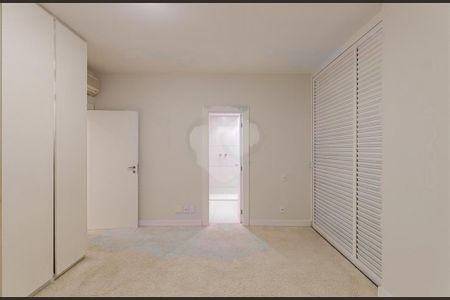 Apartamento à venda com 4 quartos, 208m² em Alto da Boa Vista, São Paulo