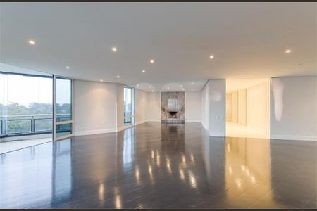 Apartamento à venda com 4 quartos, 208m² em Alto da Boa Vista, São Paulo