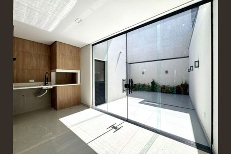 Casa à venda com 3 quartos, 200m² em Jardim Colonial, São Bernardo do Campo