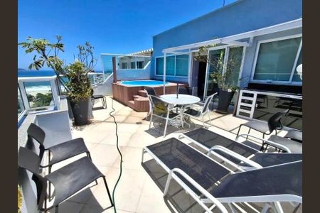 Apartamento à venda com 220m², 3 quartos e 2 vagas