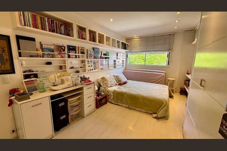 Apartamento à venda com 300m², 4 quartos e 3 vagas