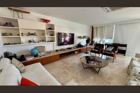 Apartamento à venda com 300m², 4 quartos e 3 vagas