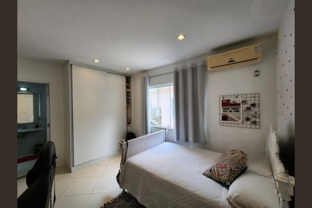 Apartamento à venda com 4 quartos, 280m² em Vargem Pequena, Rio de Janeiro