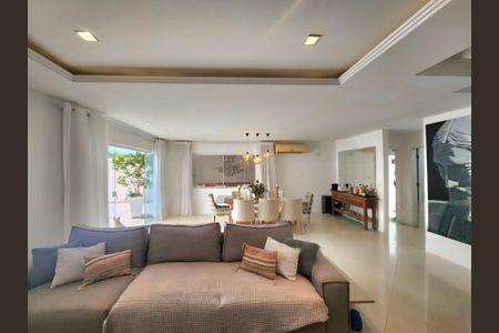 Apartamento à venda com 4 quartos, 280m² em Vargem Pequena, Rio de Janeiro