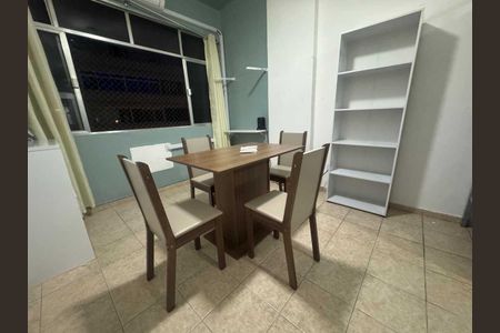 Apartamento à venda com 1 quarto, 32m² em Copacabana, Rio de Janeiro