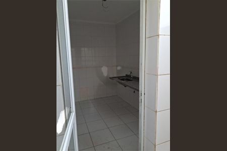 Casa à venda com 66m², 2 quartos e 2 vagas