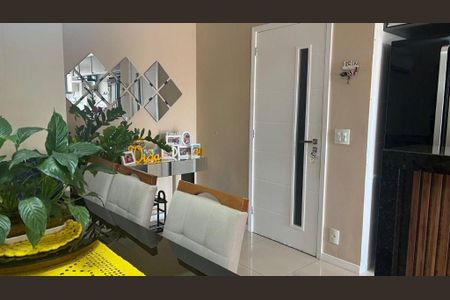 Apartamento à venda com 90m², 2 quartos e 1 vaga