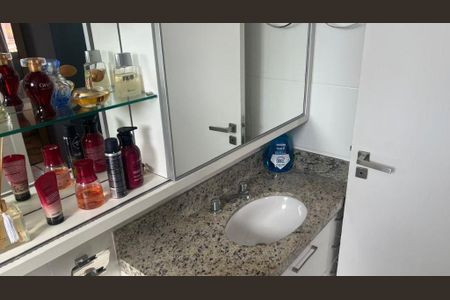 Apartamento à venda com 90m², 2 quartos e 1 vaga