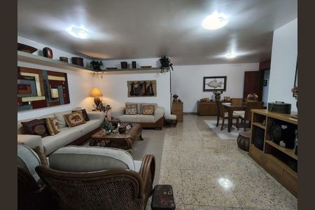 Apartamento à venda com 4 quartos, 186m² em Icaraí, Niterói