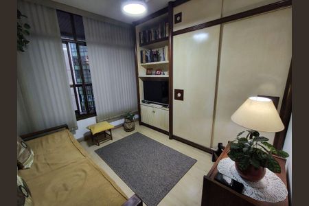Apartamento à venda com 4 quartos, 186m² em Icaraí, Niterói