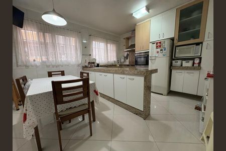 Casa à venda com 3 quartos, 235m² em Vila Dayse, São Bernardo do Campo