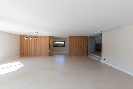 Casa à venda com 4 quartos, 516m² em Alphaville, Santana de Parnaíba