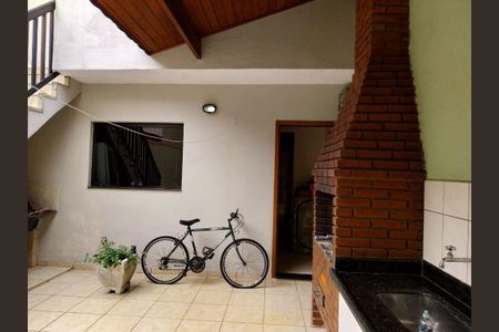 Casa à venda com 324m², 4 quartos e 4 vagas