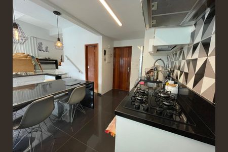 Apartamento à venda com 100m², 3 quartos e 1 vaga