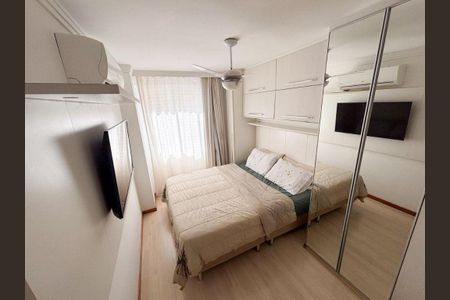 Apartamento à venda com 2 quartos, 59m² em Itaipu, Niterói