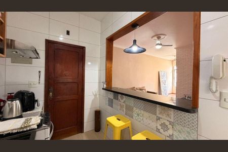 Apartamento à venda com 2 quartos, 65m² em Centro, Niterói