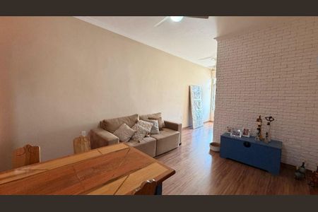 Apartamento à venda com 2 quartos, 65m² em Centro, Niterói