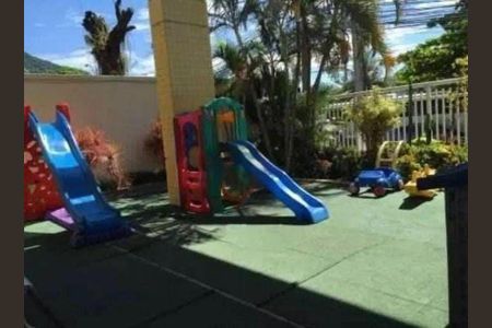 Apartamento à venda com 2 quartos, 75m² em Charitas, Niterói