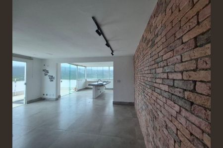 Apartamento à venda com 2 quartos, 130m² em Piratininga, Niterói